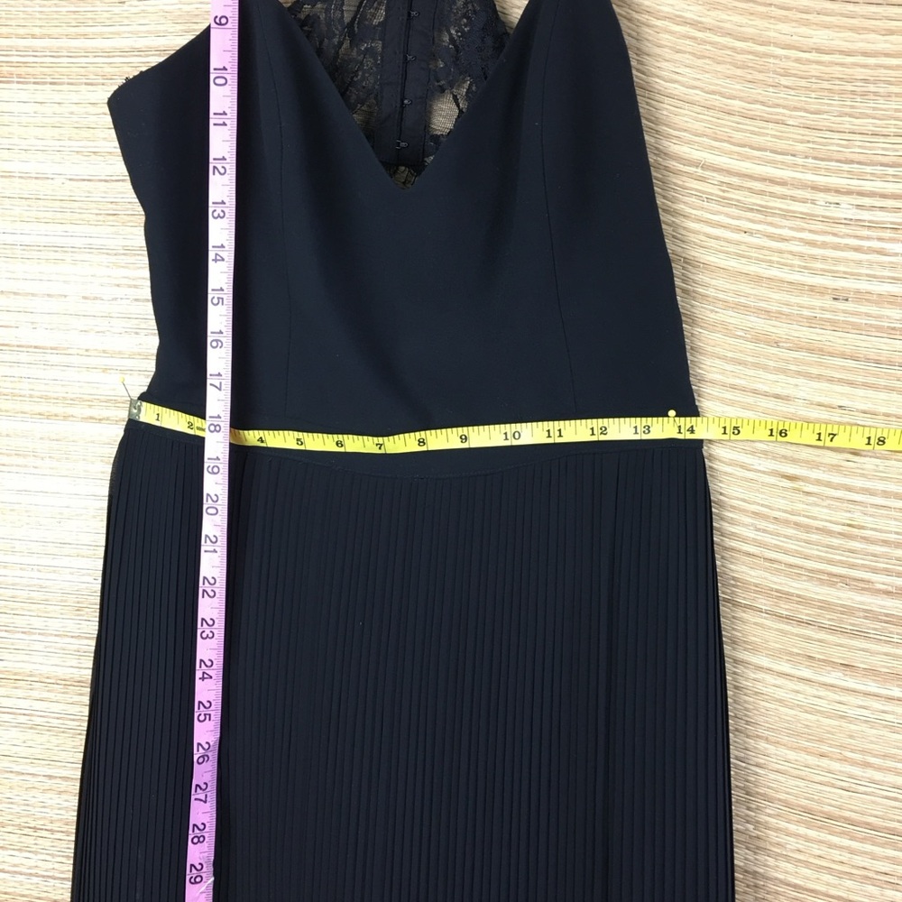 Lovers & Friends Helena Gown Cut Out Back With Lace Details Dress Size L - Picture 15 of 16